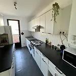 Apartamento T2 60m2, Centre Ville, Parking Gratuit, Terrasse, Proche Tram, A Seulement 15mn Des Plages *