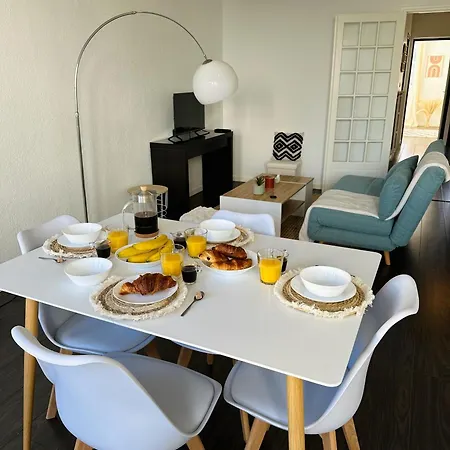 T2 60m2, Centre Ville, Parking Gratuit, Terrasse, Proche Tram, A Seulement 15mn Des Plages Montpellier