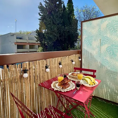 Apartamento T2 60m2, Centre Ville, Parking Gratuit, Terrasse, Proche Tram, A Seulement 15mn Des Plages Montpellier