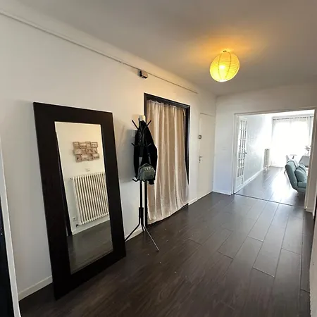 T2 60m2, Centre Ville, Parking Gratuit, Terrasse, Proche Tram, A Seulement 15mn Des Plages Апартаменты *