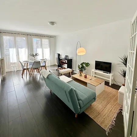 T2 60m2, Centre Ville, Parking Gratuit, Terrasse, Proche Tram, à Seulement 15mn Des Plages Montpellier