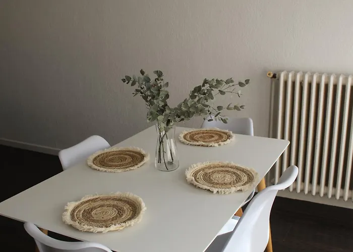 Apartamento T2 60m2, Centre Ville, Parking Gratuit, Terrasse, Proche Tram, à Seulement 15mn Des Plages Montpellier